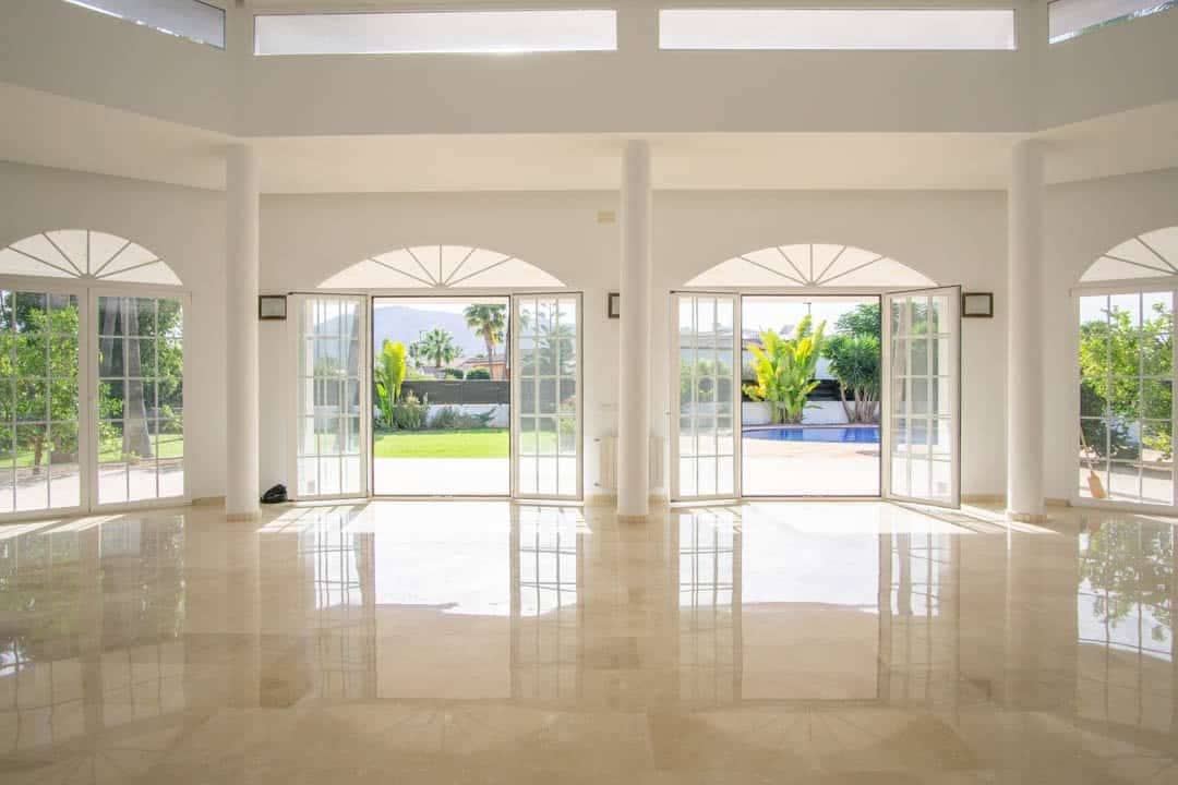 5 slaapkamer Villa te koop in Alfaz del Pi / L'Alfas del Pi met zwembad garage - € 1.600.000 (Ref: 9761181)