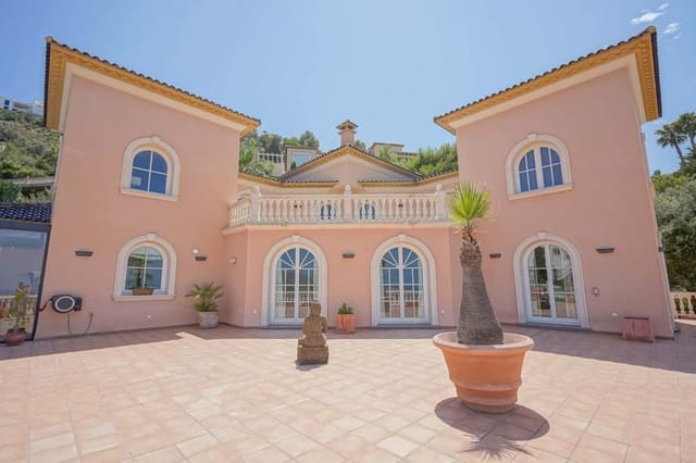 5 soverom Villa til salgs i La Sella med svømmebasseng garasje - € 1 499 000 (Ref: 9761191)