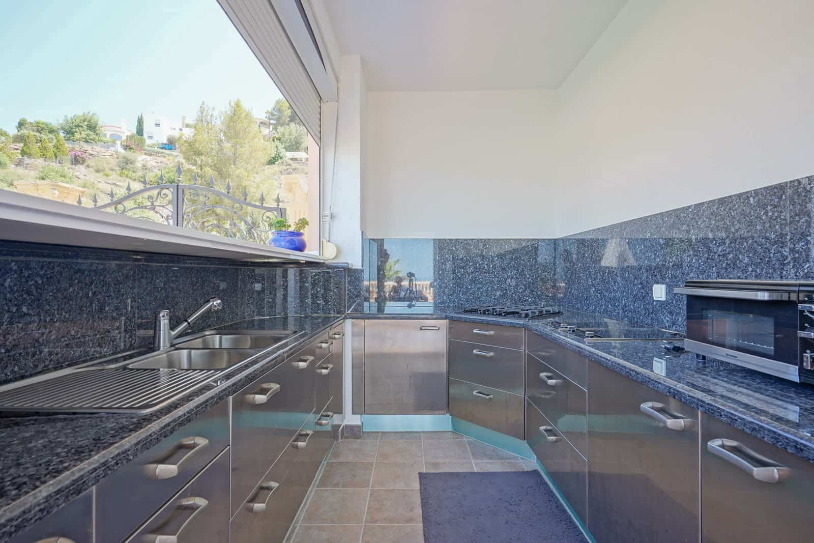 5 soverom Villa til salgs i La Sella med svømmebasseng garasje - € 1 499 000 (Ref: 9761191)