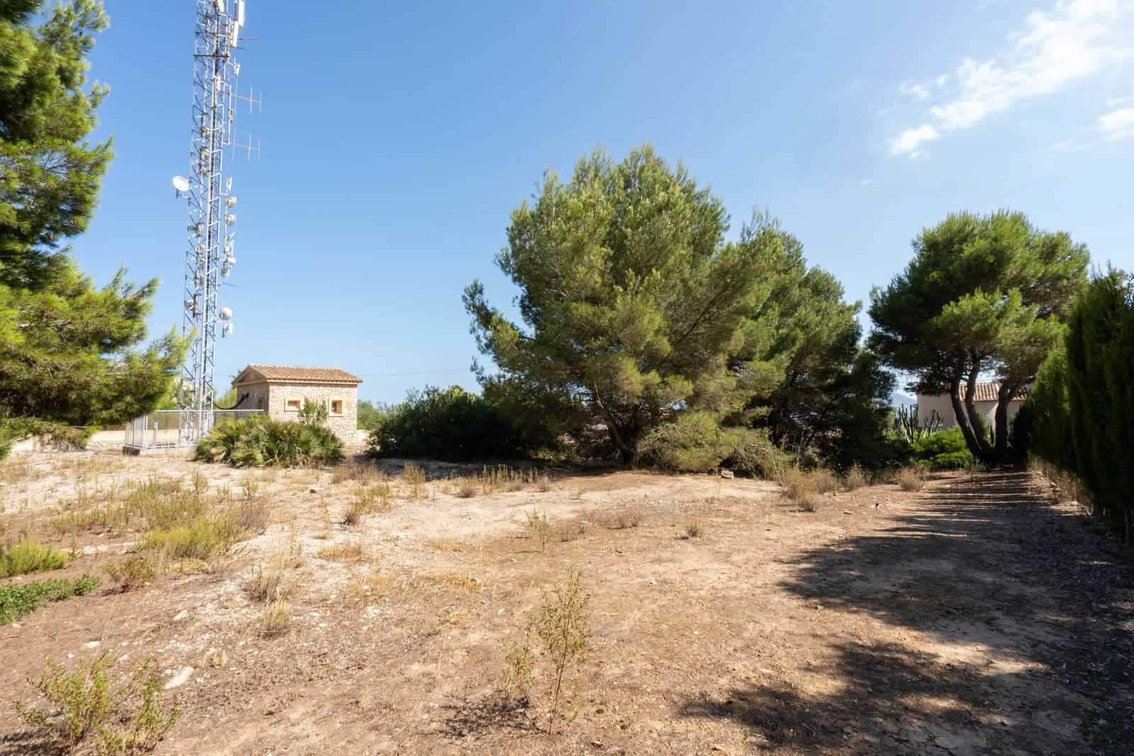 Undeveloped Land for sale in Javea / Xabia - € 375,000 (Ref: 9761205)