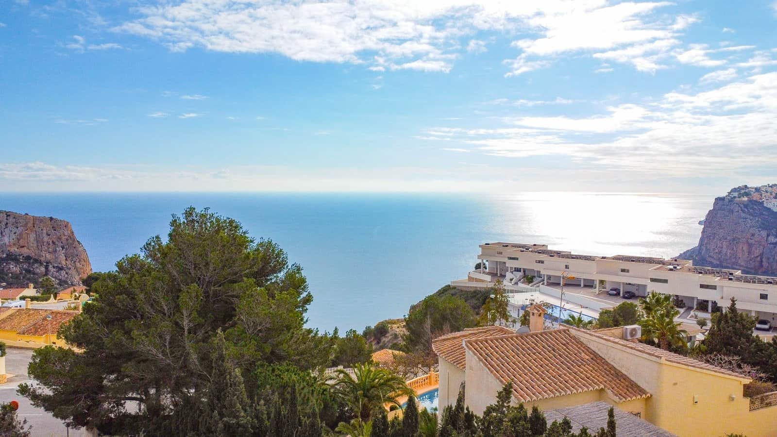 4 quarto Moradia para venda em Cumbre del Sol com piscina garagem - 2 150 000 € (Ref: 9761216)