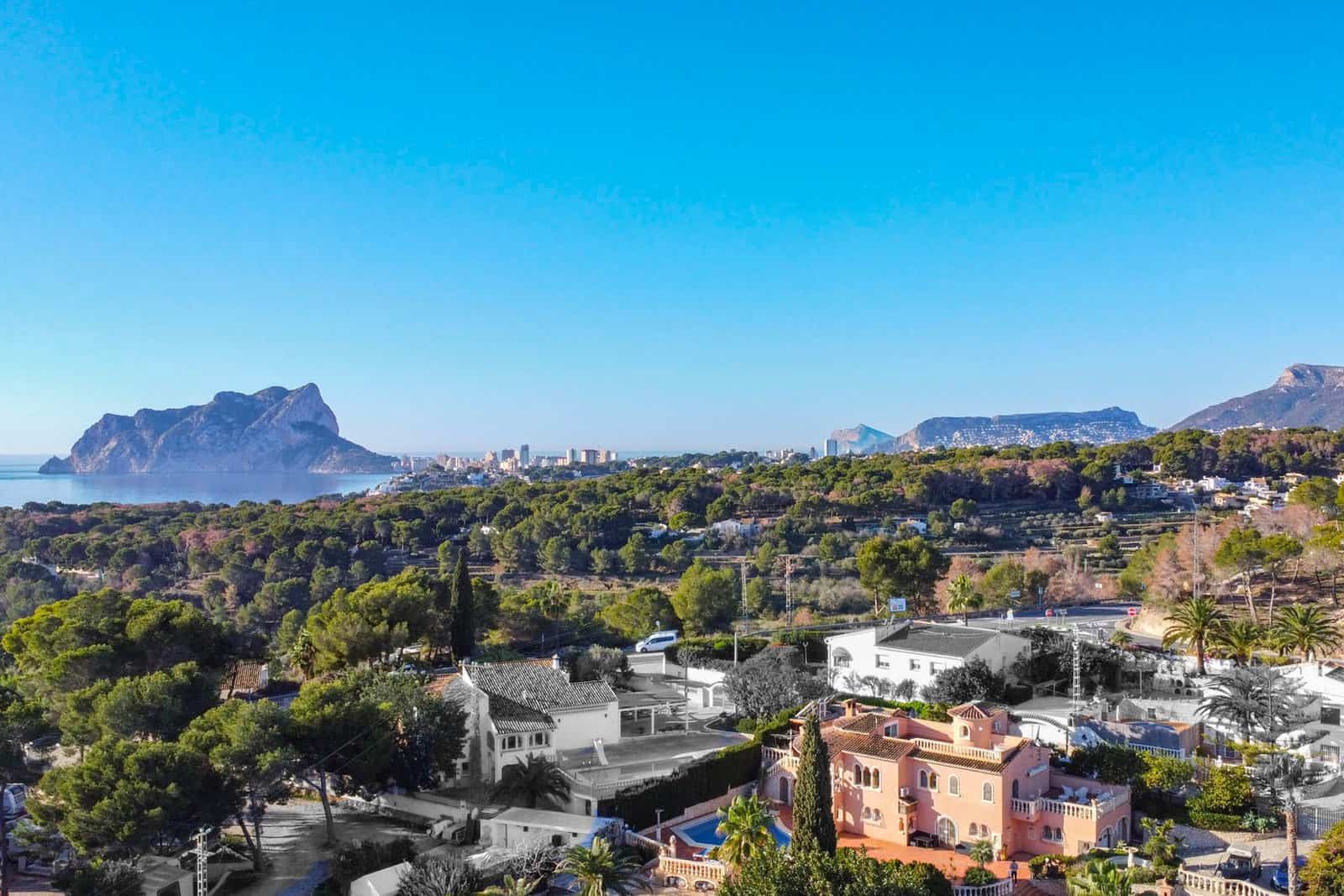 8 soveværelse Villa til salg i Benissa med swimmingpool - € 995.000 (Ref: 9761223)