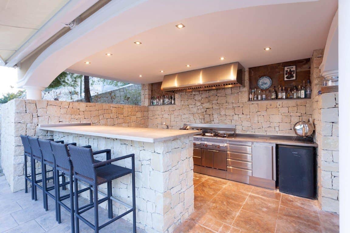 Chalet de 5 habitaciones en Calpe / Calp en venta con piscina garaje - 2.980.000 € (Ref: 9761227)