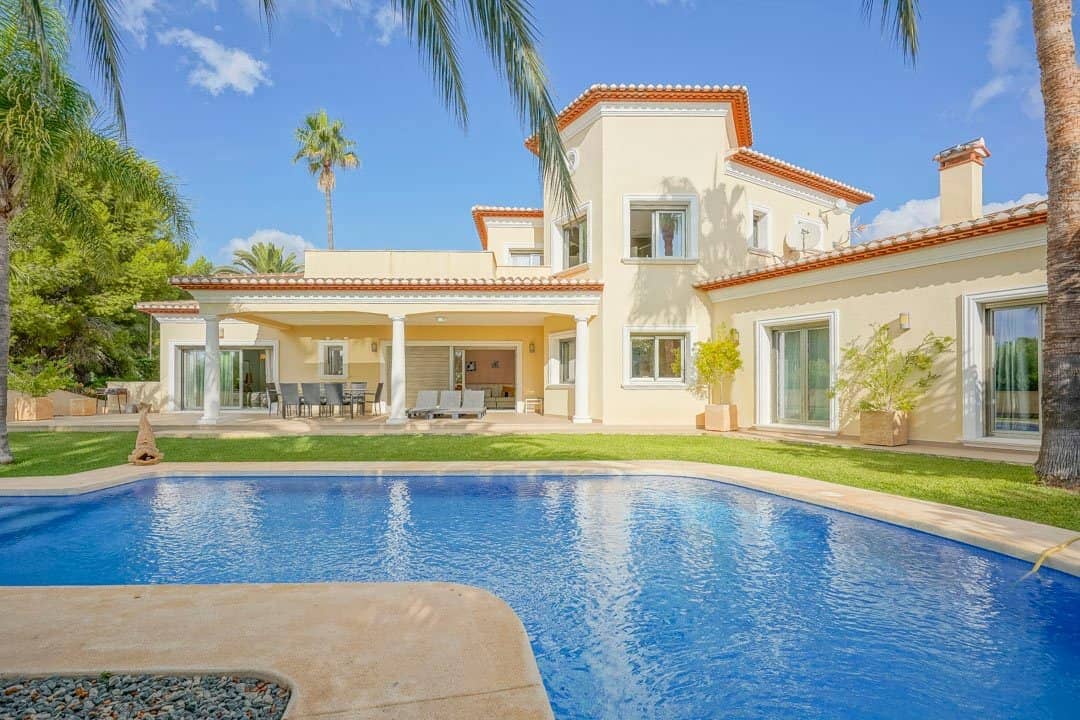 4 sovrum Villa till salu i Benissa med pool - 1 350 000 € (Ref: 9761229)