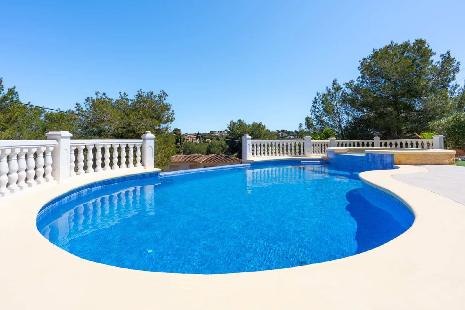 3 Zimmer Villa zu verkaufen in Javea / Xabia mit Pool - 625.000 € (Ref: 9797391)