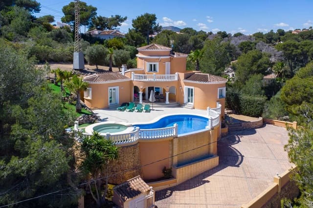 3 soveværelse Villa til salg i La Granadella  - Costa Nova, Javea / Xàbia med swimmingpool - € 625.000 (Ref: 9797391)