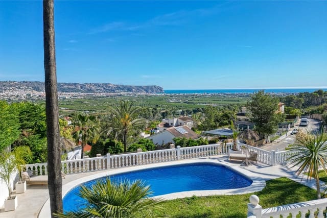 3 Zimmer Villa zu verkaufen in Partides comunes - Adsubia, Javea / Xàbia mit Pool Garage - 995.000 € (Ref: 9823093)