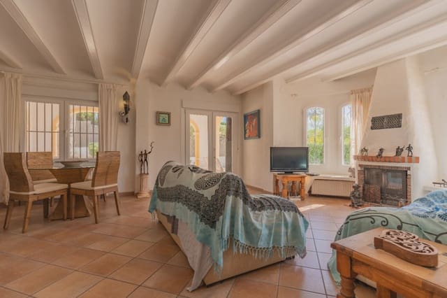 3 soveværelse Villa til salg i Pinosol, Javea / Xàbia med swimmingpool - € 618.000 (Ref: 9850090)