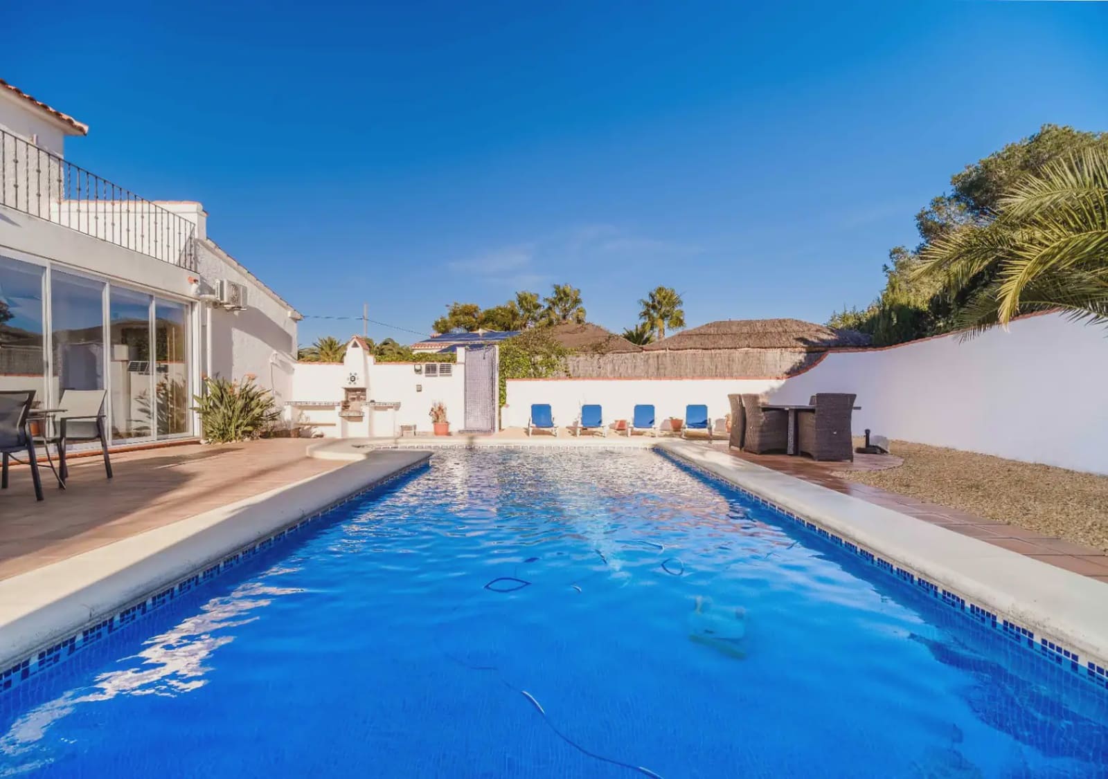 4 soveværelse Villa til salg i Javea / Xabia med swimmingpool - € 750.000 (Ref: 9850091)