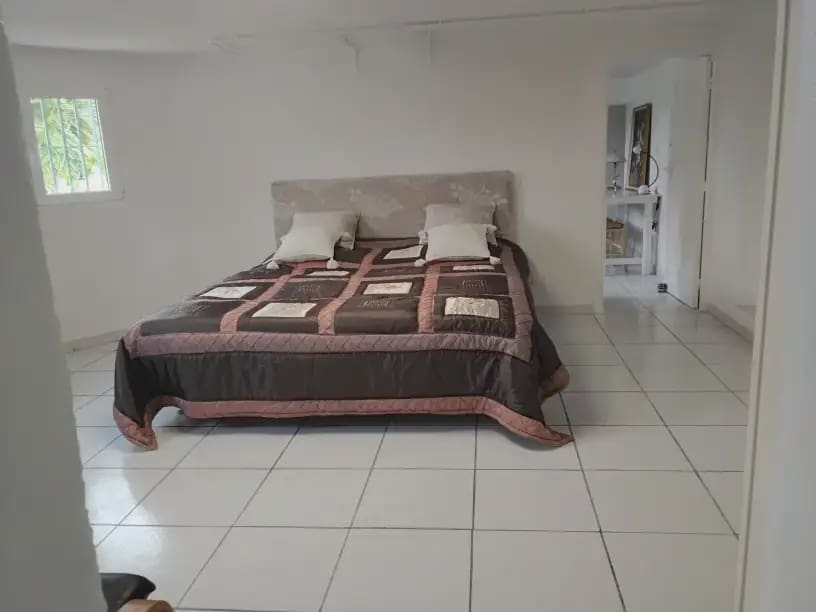 4 soveværelse Villa til salg i Pinosol med swimmingpool - € 875.000 (Ref: 9850092)