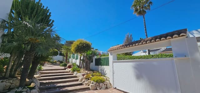 4 soveværelse Villa til salg i Pinosol, Javea / Xàbia med swimmingpool - € 875.000 (Ref: 9850092)