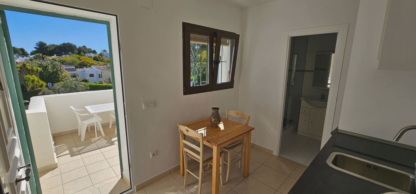4 soveværelse Villa til salg i Pinosol med swimmingpool - € 875.000 (Ref: 9850092)