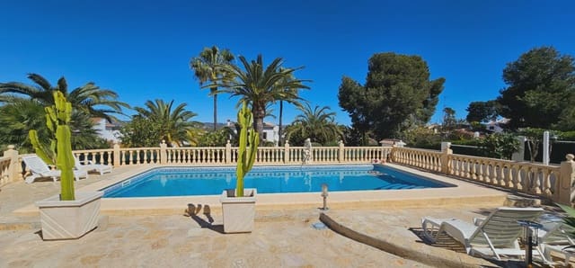 4 makuuhuone Huvila myytävänä paikassa Pinosol, Javea / Xàbia mukana uima-altaan - 875 000 € (Ref: 9850092)