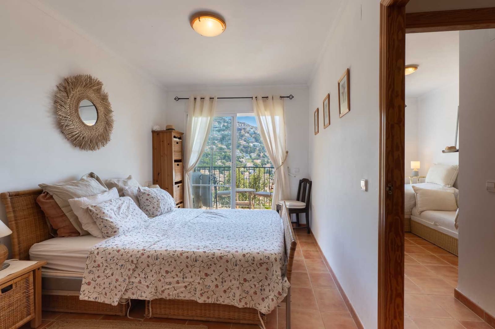 2 bedroom Apartment for sale in Altea with pool - € 340,000 (Ref: 9854405)