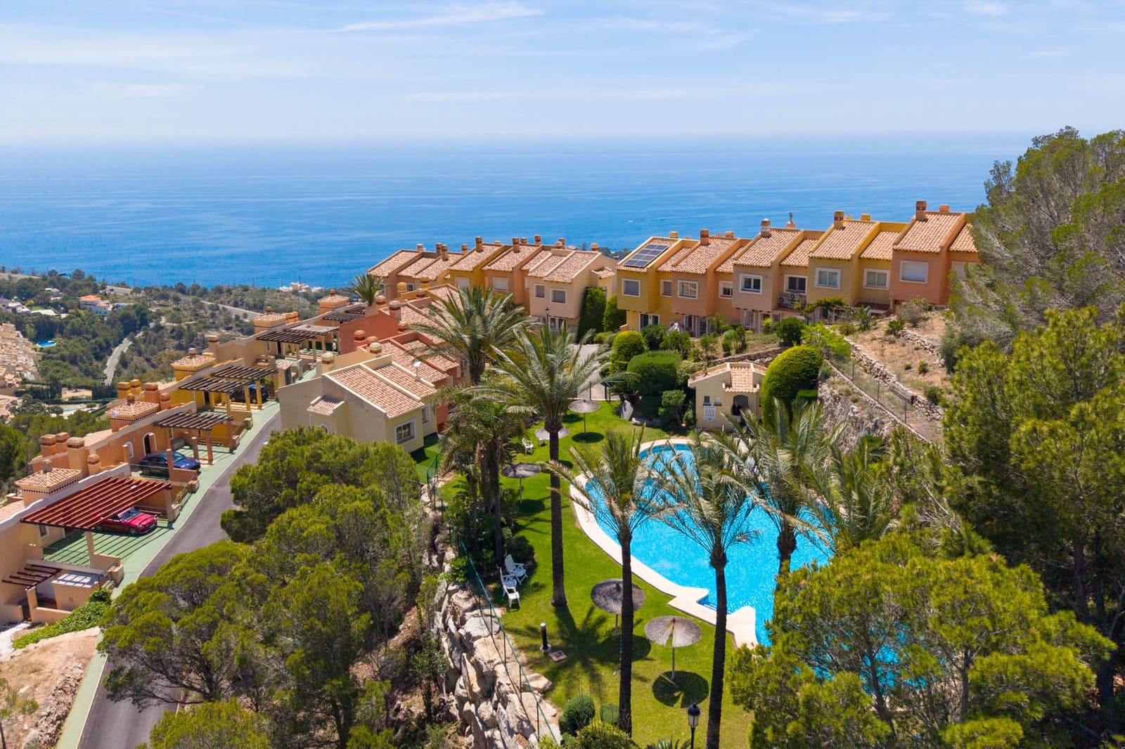 2 bedroom Apartment for sale in Altea with pool - € 340,000 (Ref: 9854405)