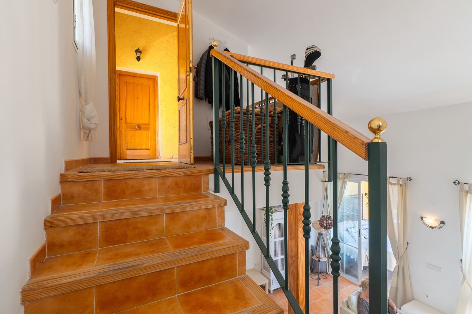 2 bedroom Apartment for sale in Altea with pool - € 340,000 (Ref: 9854405)