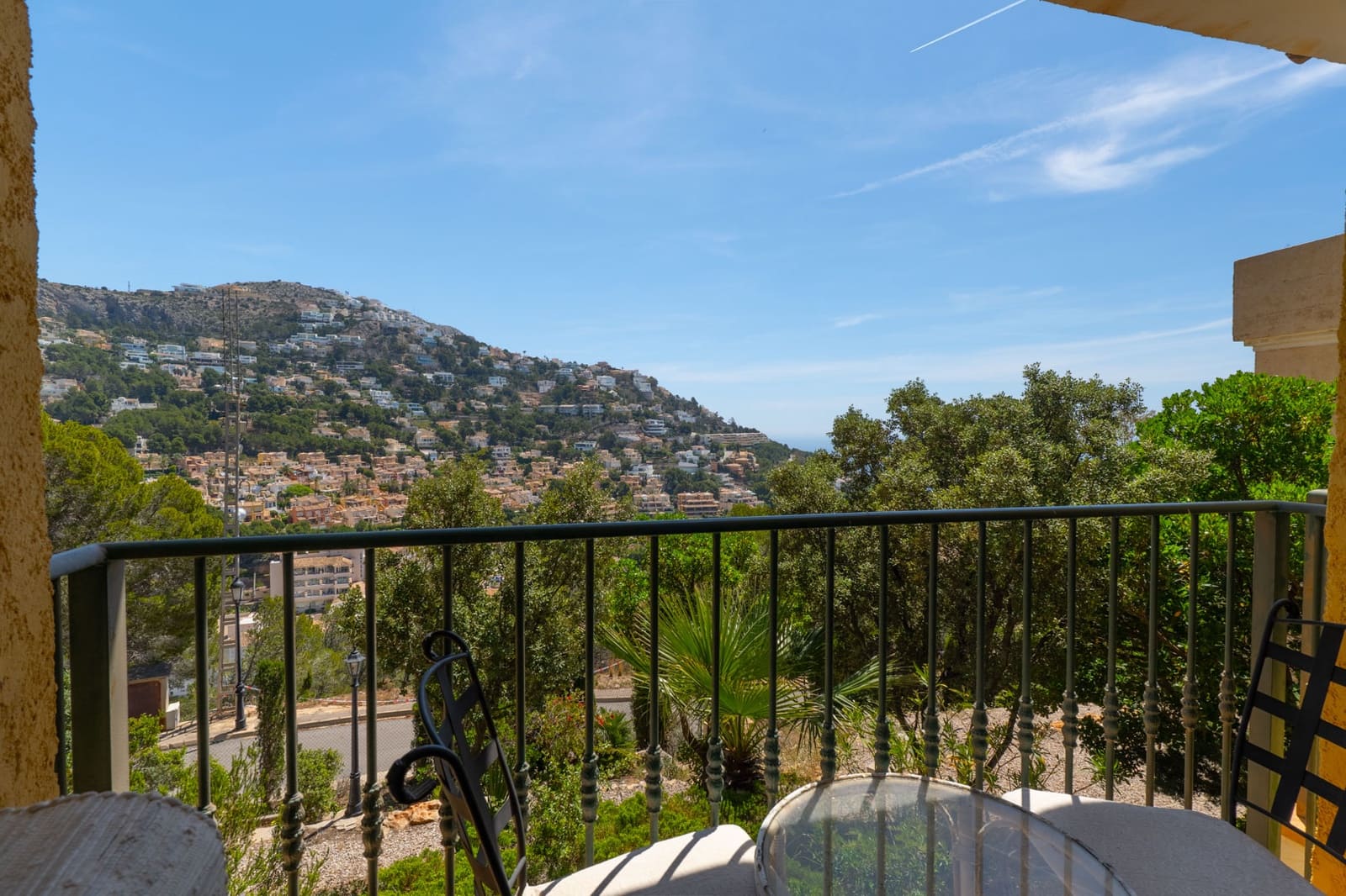 2 bedroom Apartment for sale in Altea with pool - € 340,000 (Ref: 9854405)