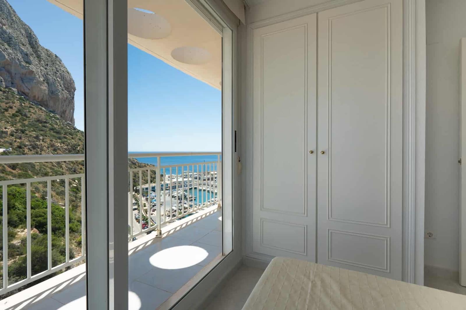 3 sypialnia Apartament na sprzedaż w Calpe / Calp z basenem garażem - 890 000 € (Ref: 9879194)