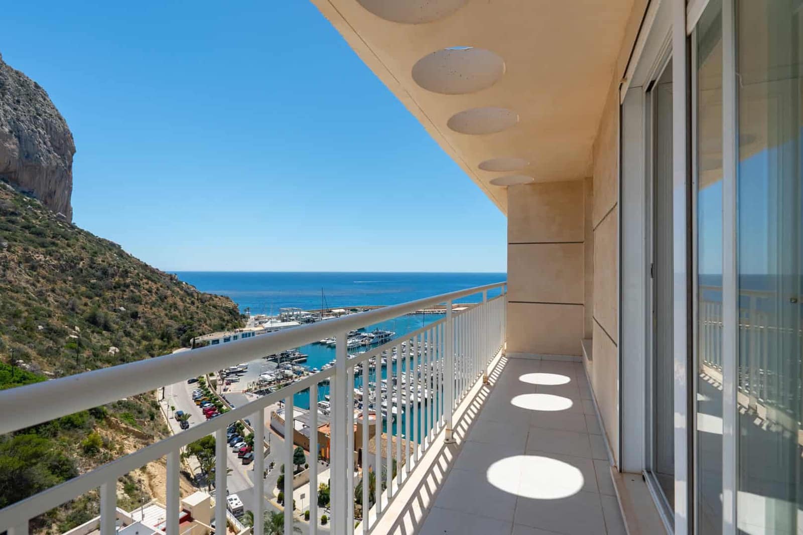 3 sypialnia Apartament na sprzedaż w Calpe / Calp z basenem garażem - 890 000 € (Ref: 9879194)