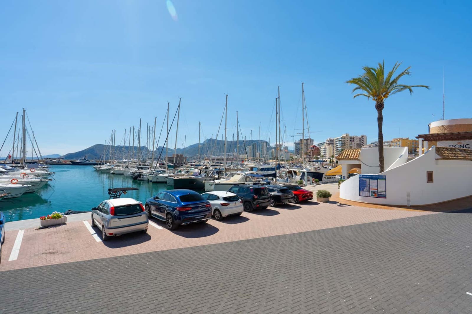 3 sypialnia Apartament na sprzedaż w Calpe / Calp z basenem garażem - 890 000 € (Ref: 9879194)