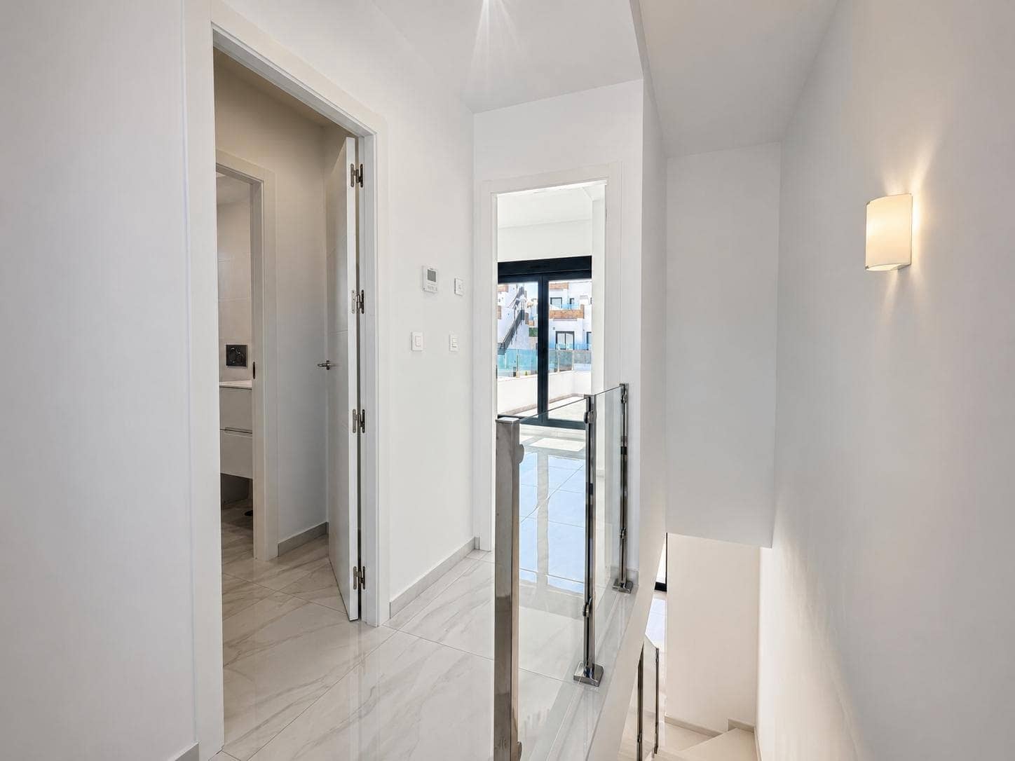 3 sypialnia Willa na sprzedaż w Polop z basenem garażem - 489 000 € (Ref: 9879195)