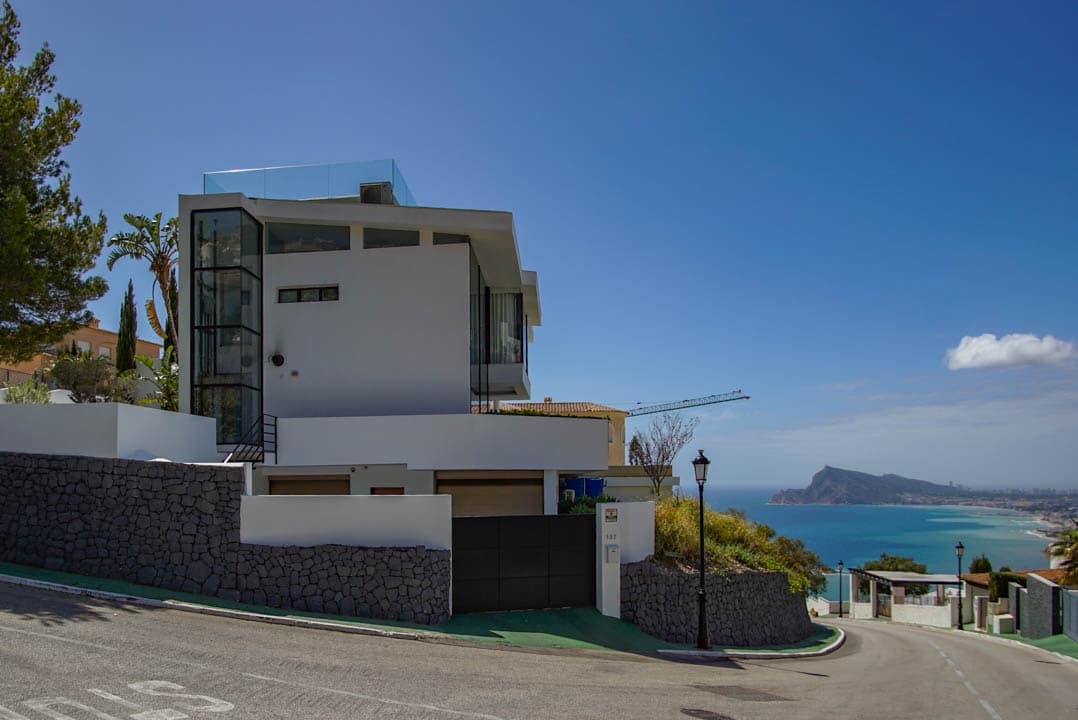 6 soveværelse Villa til salg i Altea med swimmingpool garage - € 2.490.000 (Ref: 9905079)