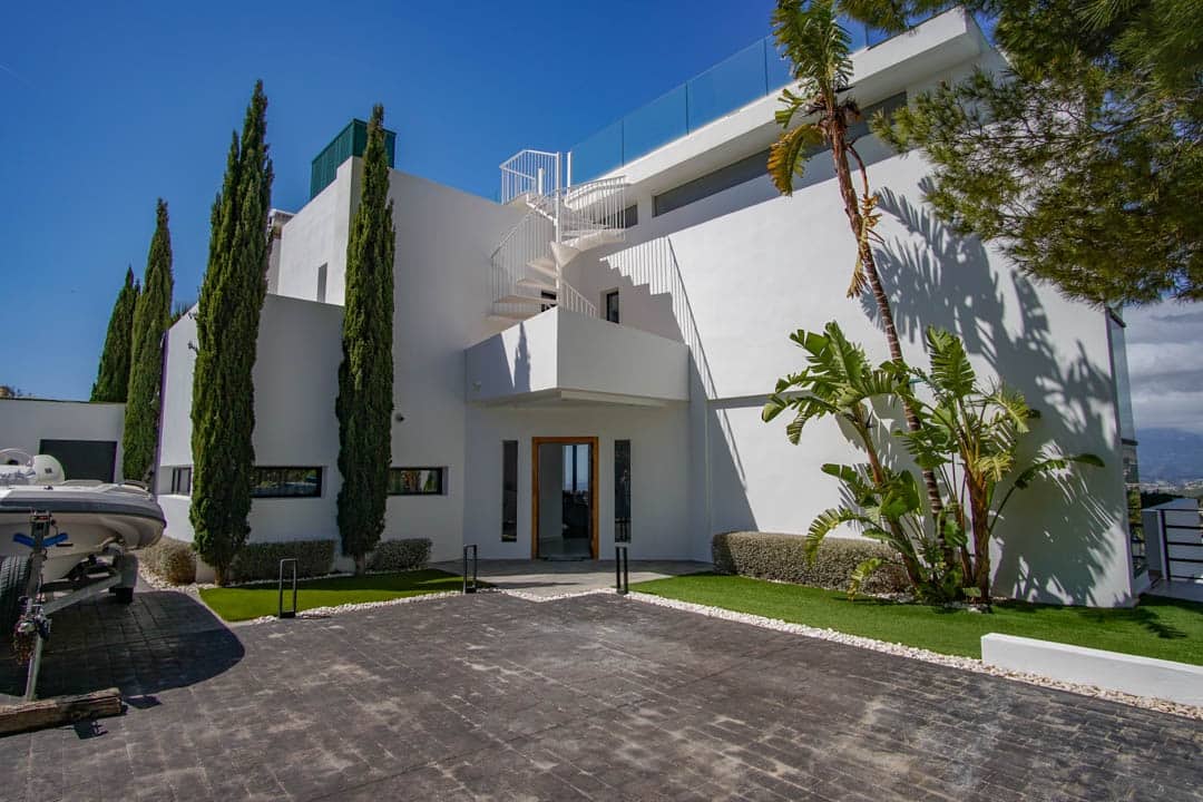 6 soveværelse Villa til salg i Altea med swimmingpool garage - € 2.490.000 (Ref: 9905079)