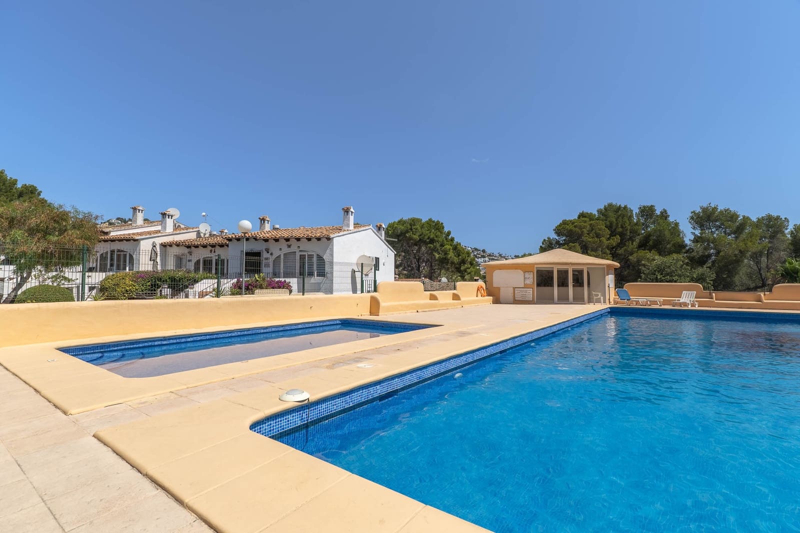 2 quarto Moradia para venda em Moraira com piscina - 329 000 € (Ref: 9938519)