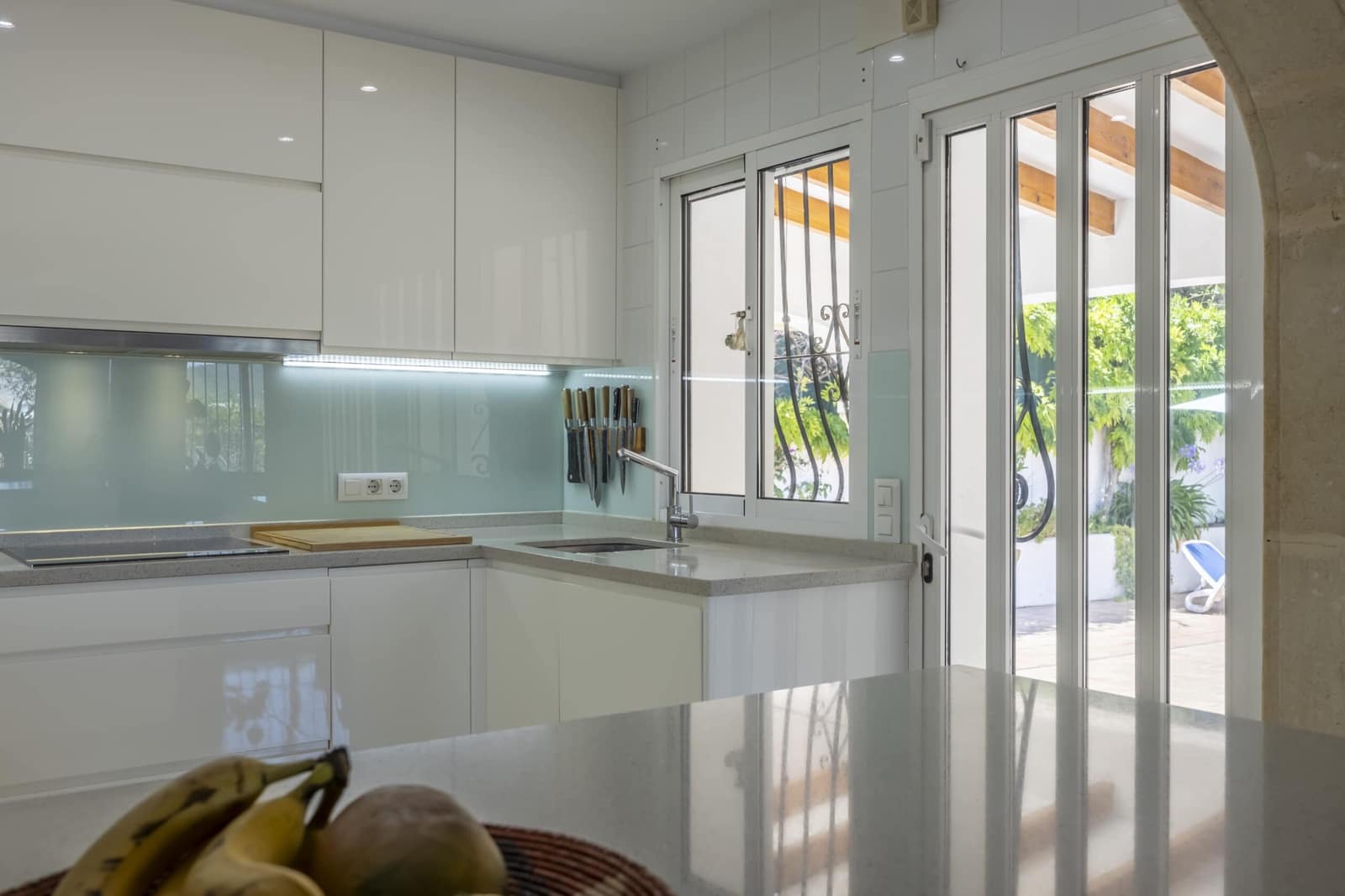 4 soveværelse Villa til salg i Benitachell / Benitatxell med swimmingpool garage - € 639.000 (Ref: 9946796)