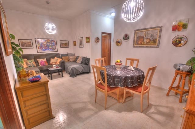 1 Zimmer Apartment zu vermieten in Adeje mit Garage - 750 € (Ref: 10017093)