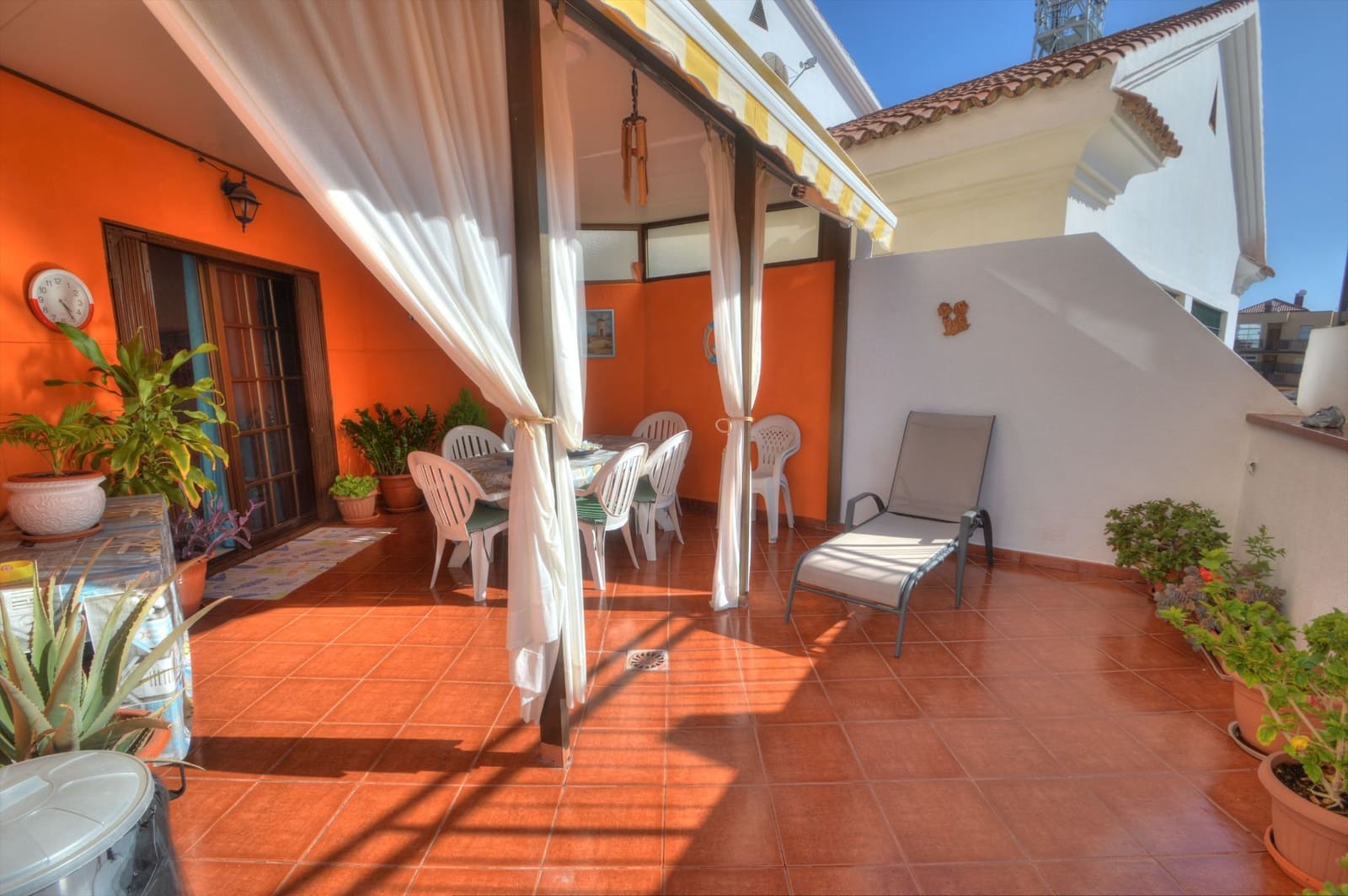 1 Zimmer Apartment zu vermieten in Adeje mit Garage - 750 € (Ref: 10017093)