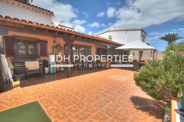 4 soverom Kjedet enebolig til salgs i Golf del Sur, San Miguel de Abona med svømmebasseng garasje - € 469 900 (Ref: 10040667)