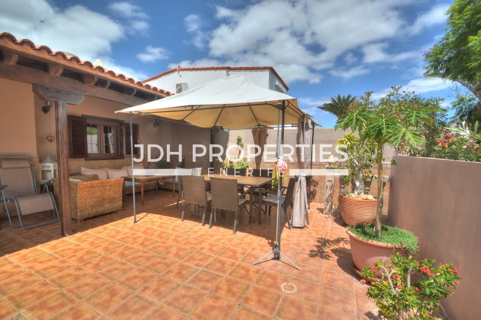Pareado de 4 habitaciones en Golf del Sur en venta con piscina garaje - 469.900 € (Ref: 10040667)