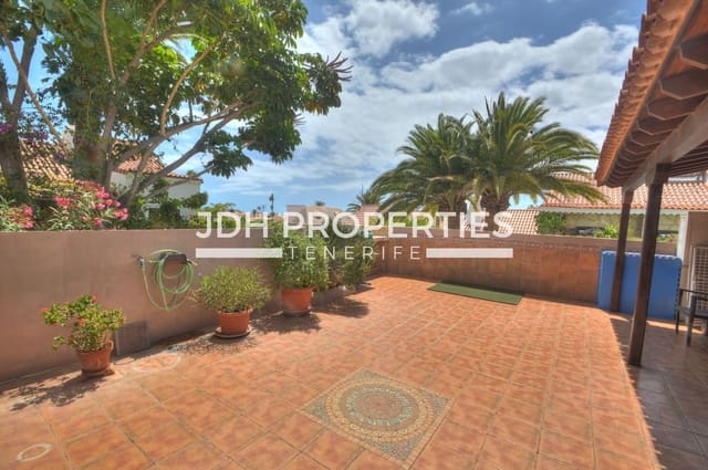 4 soverom Kjedet enebolig til salgs i Golf del Sur, San Miguel de Abona med svømmebasseng garasje - € 469 900 (Ref: 10040667)