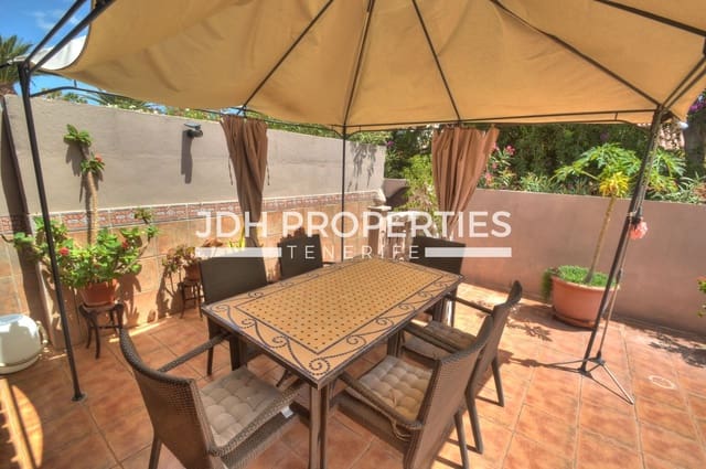 4 soverom Kjedet enebolig til salgs i Golf del Sur, San Miguel de Abona med svømmebasseng garasje - € 469 900 (Ref: 10040667)