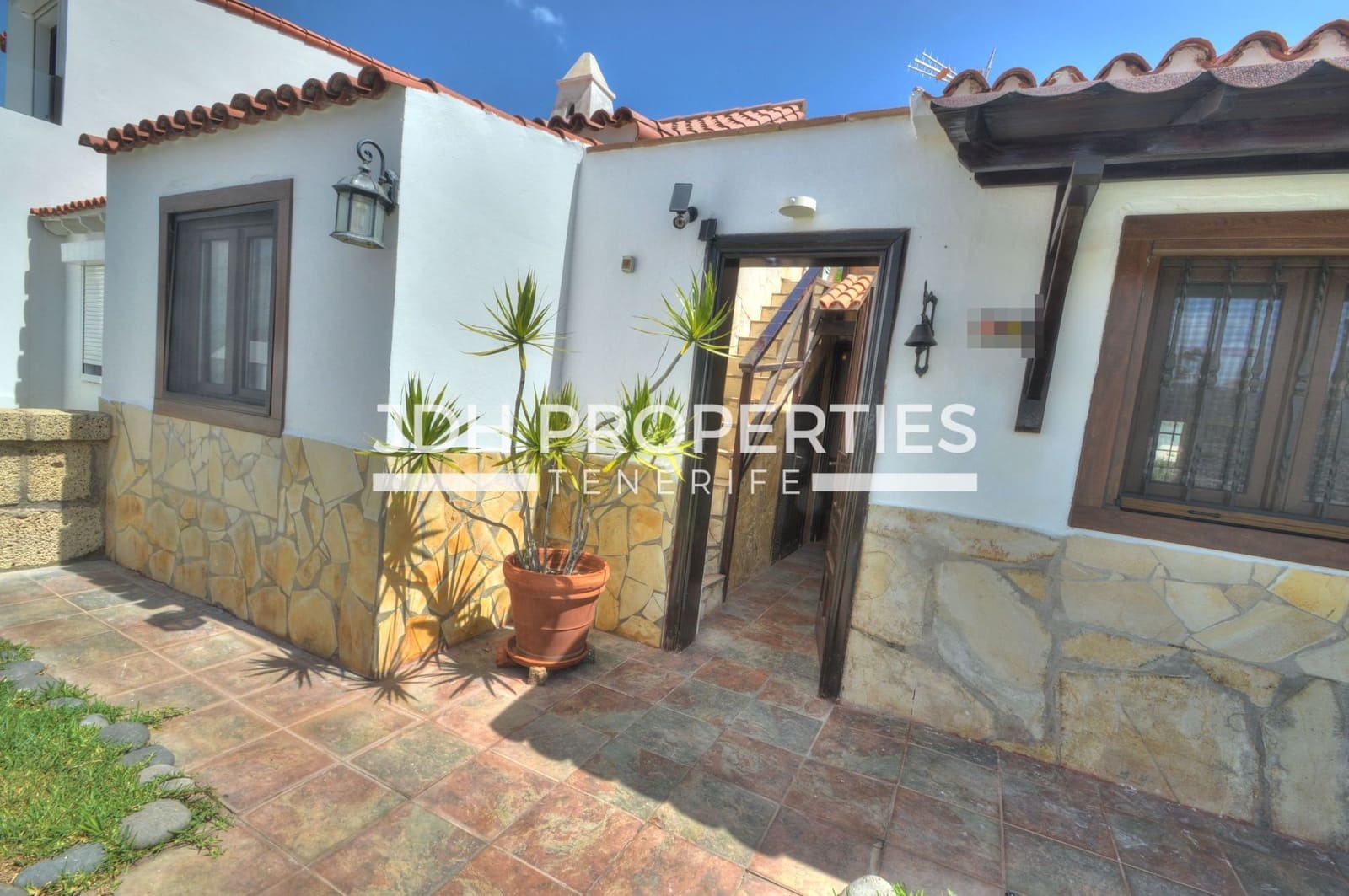 Pareado de 4 habitaciones en Golf del Sur en venta con piscina garaje - 469.900 € (Ref: 10040667)