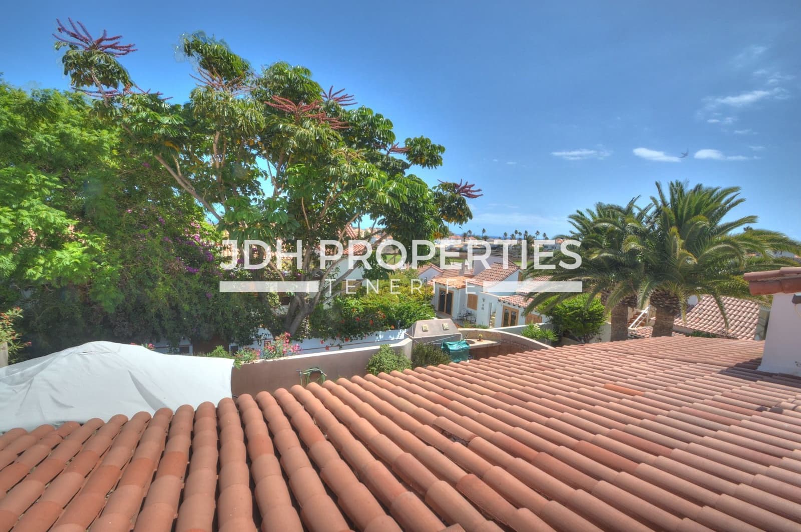 Pareado de 4 habitaciones en Golf del Sur en venta con piscina garaje - 469.900 € (Ref: 10040667)