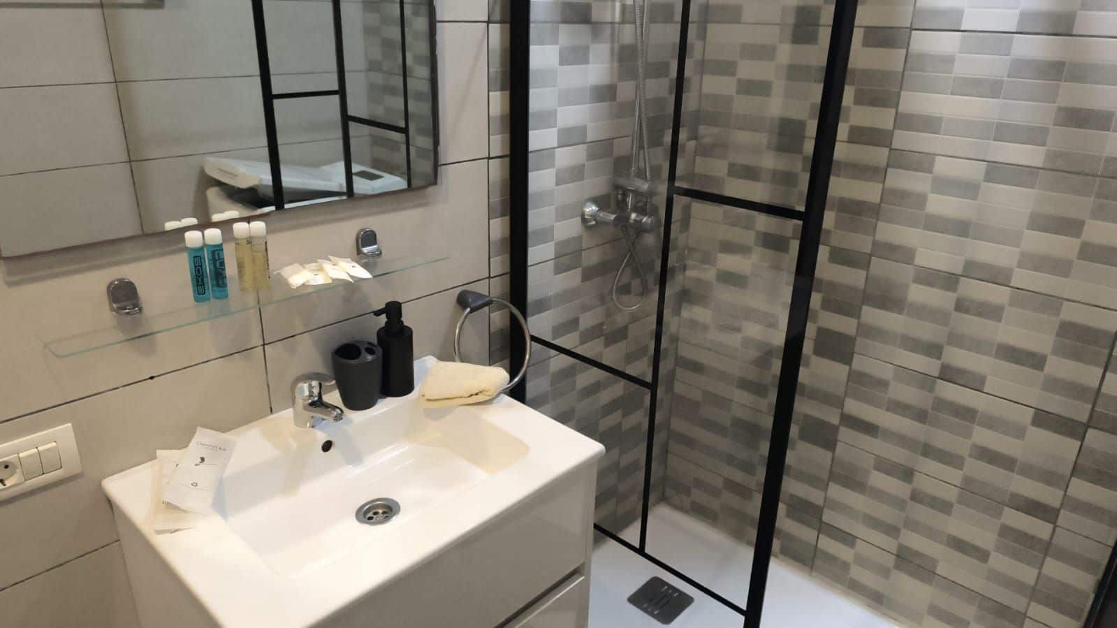Estudio en Playa de las Americas en venta con piscina - 239.000 € (Ref: 10176848)