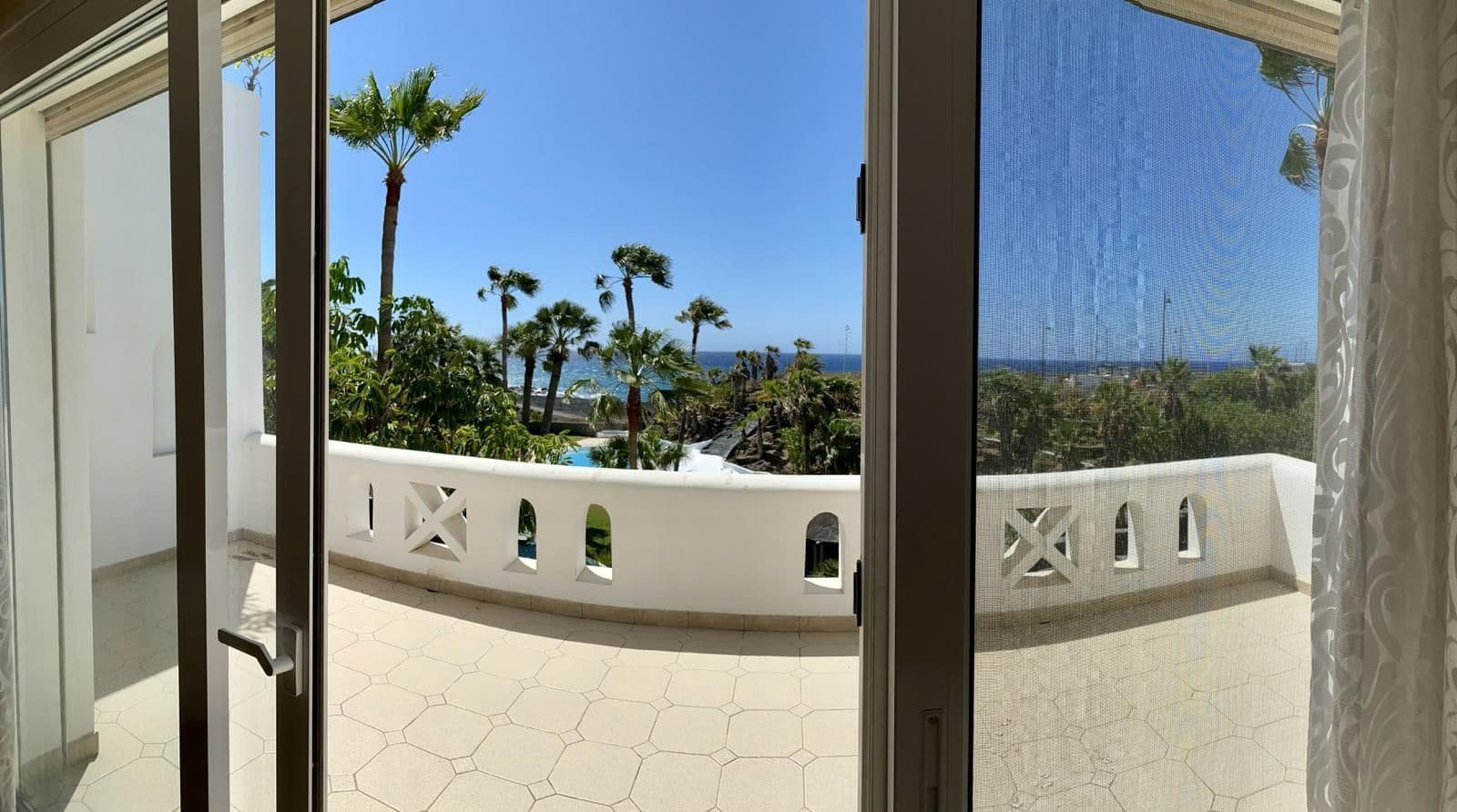 3 soveværelse Villa til salg i Amarilla Golf med swimmingpool garage - € 2.920.000 (Ref: 8297697)