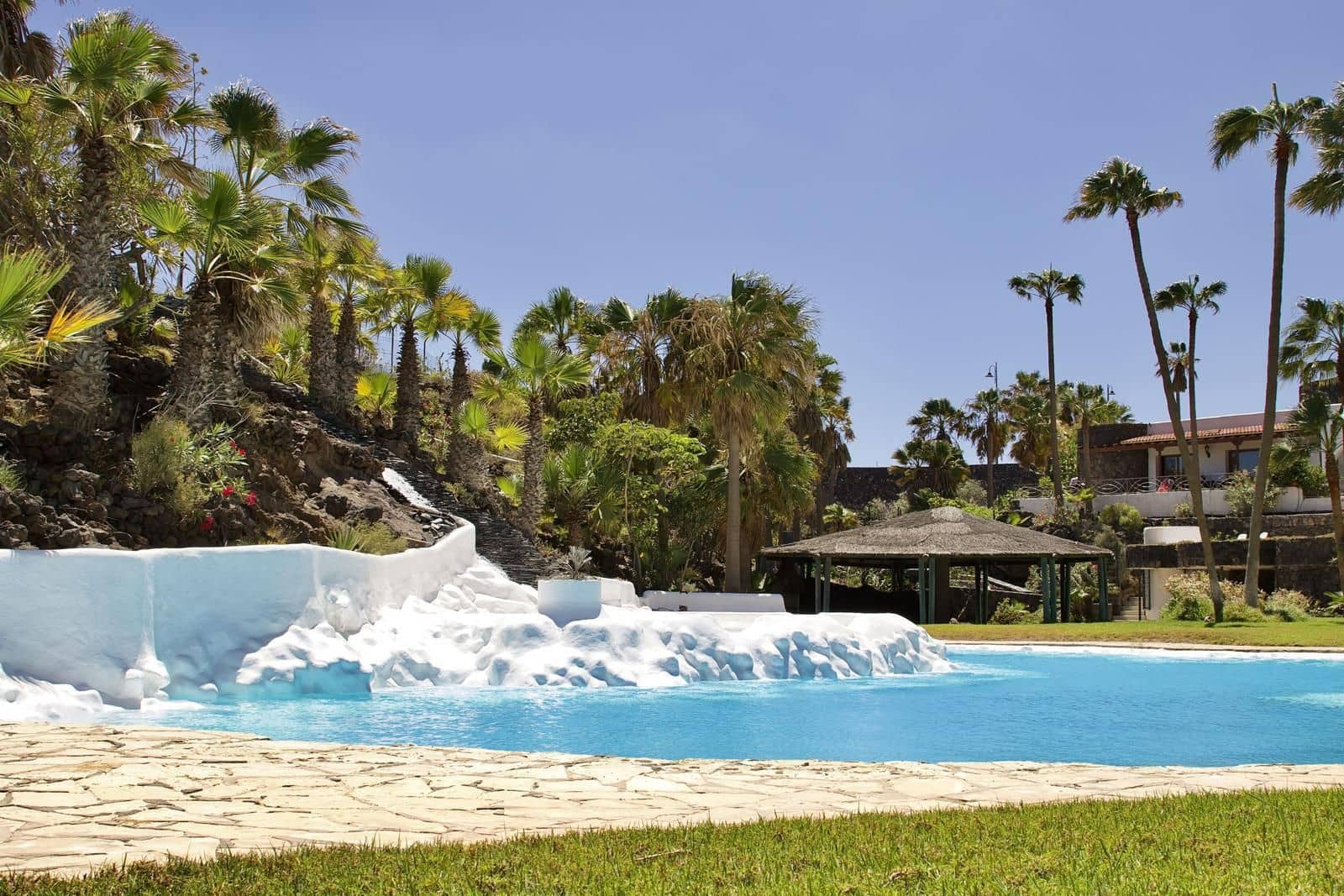 3 soveværelse Villa til salg i Amarilla Golf med swimmingpool garage - € 2.920.000 (Ref: 8297697)