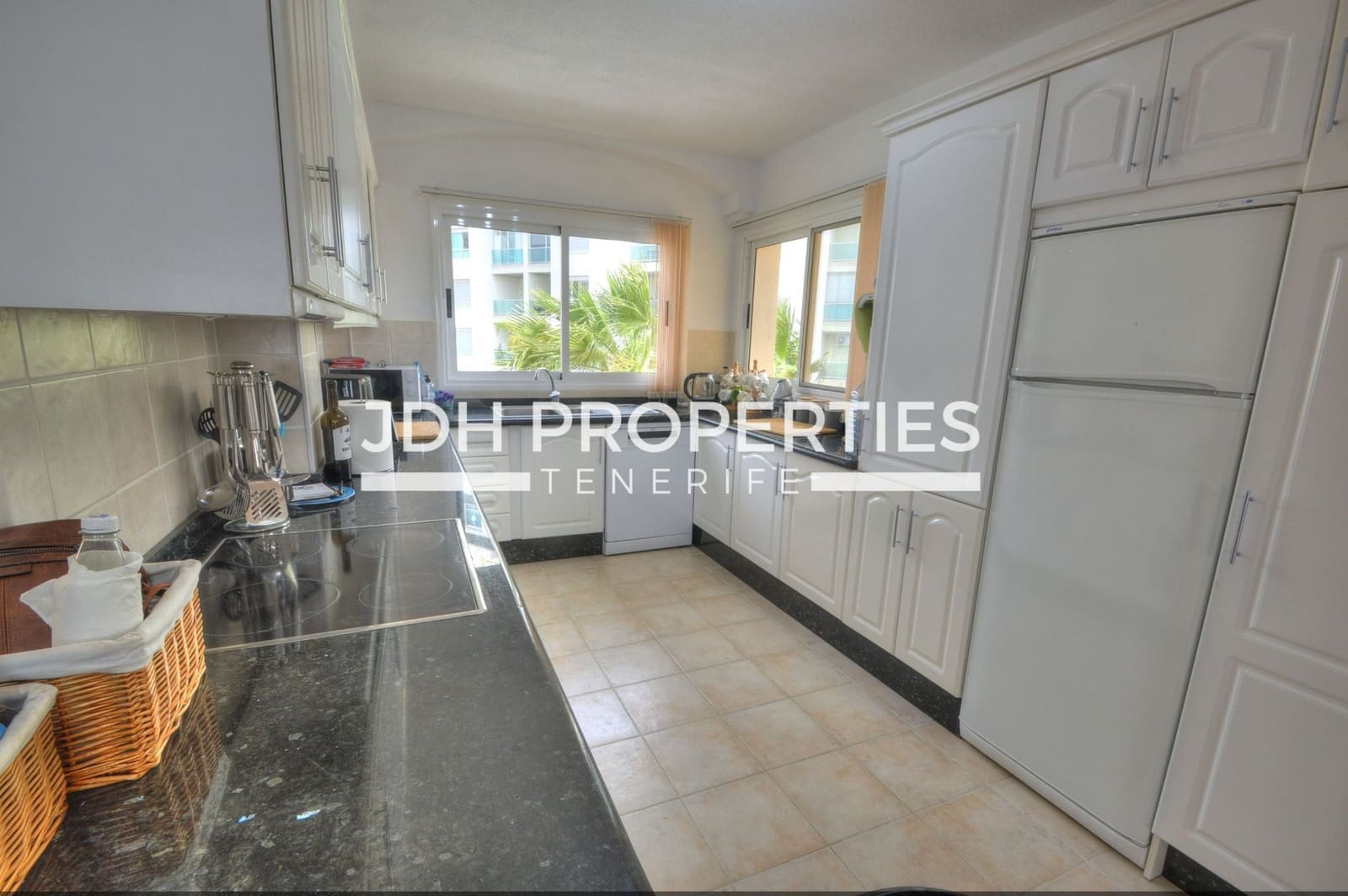 2 bedroom Apartment for sale in Golf del Sur with pool garage - € 379,000 (Ref: 8448040)