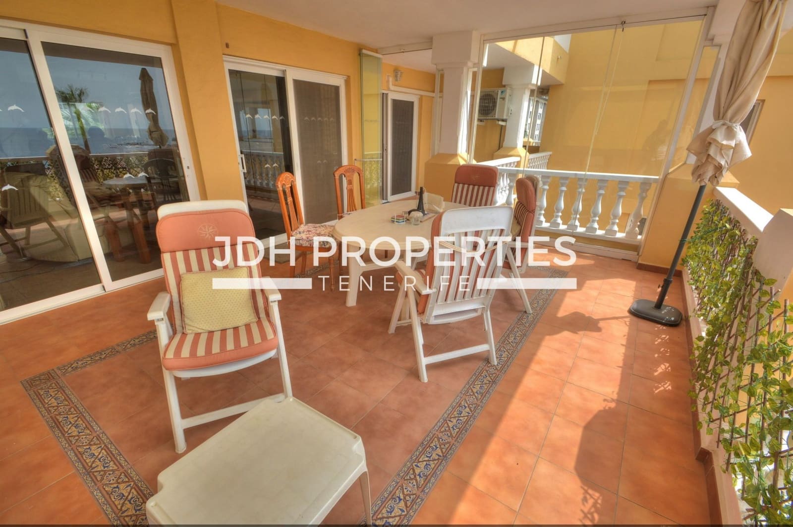 2 bedroom Apartment for sale in Golf del Sur with pool garage - € 379,000 (Ref: 8448040)