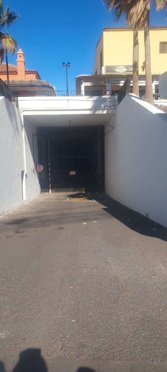 Garaż na sprzedaż w Golf del Sur - 25 990 € (Ref: 9389950)