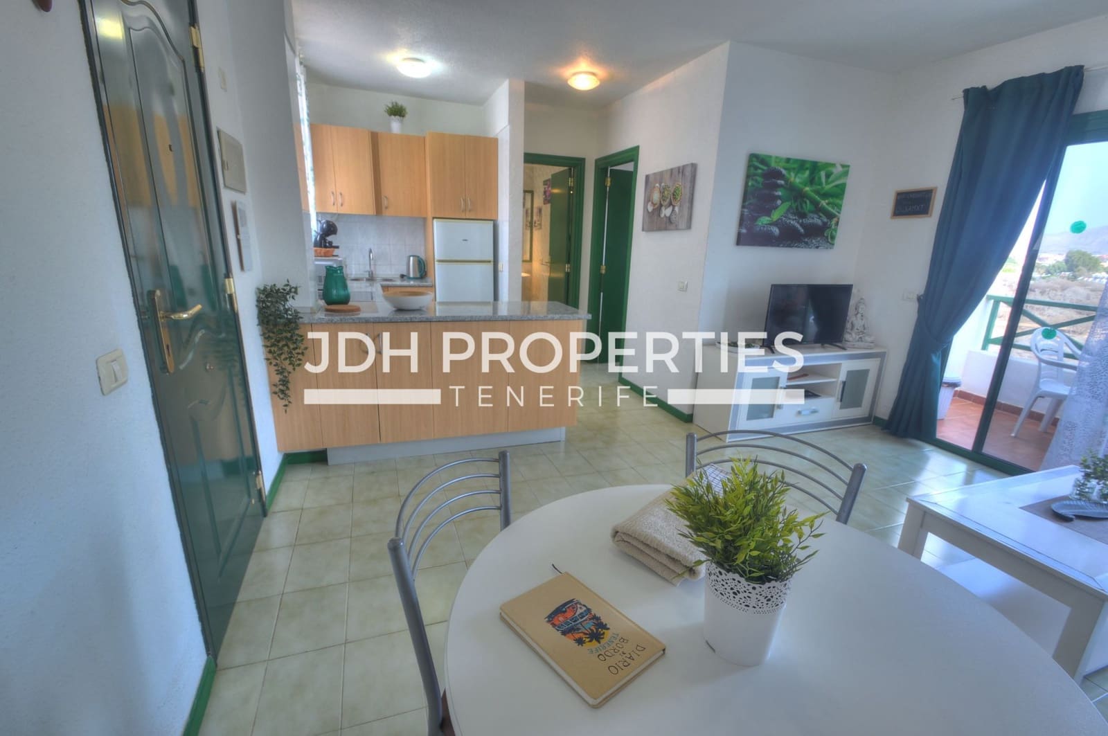 1 soveværelse Lejlighed til salg i Costa del Silencio med swimmingpool - € 205.000 (Ref: 9389955)