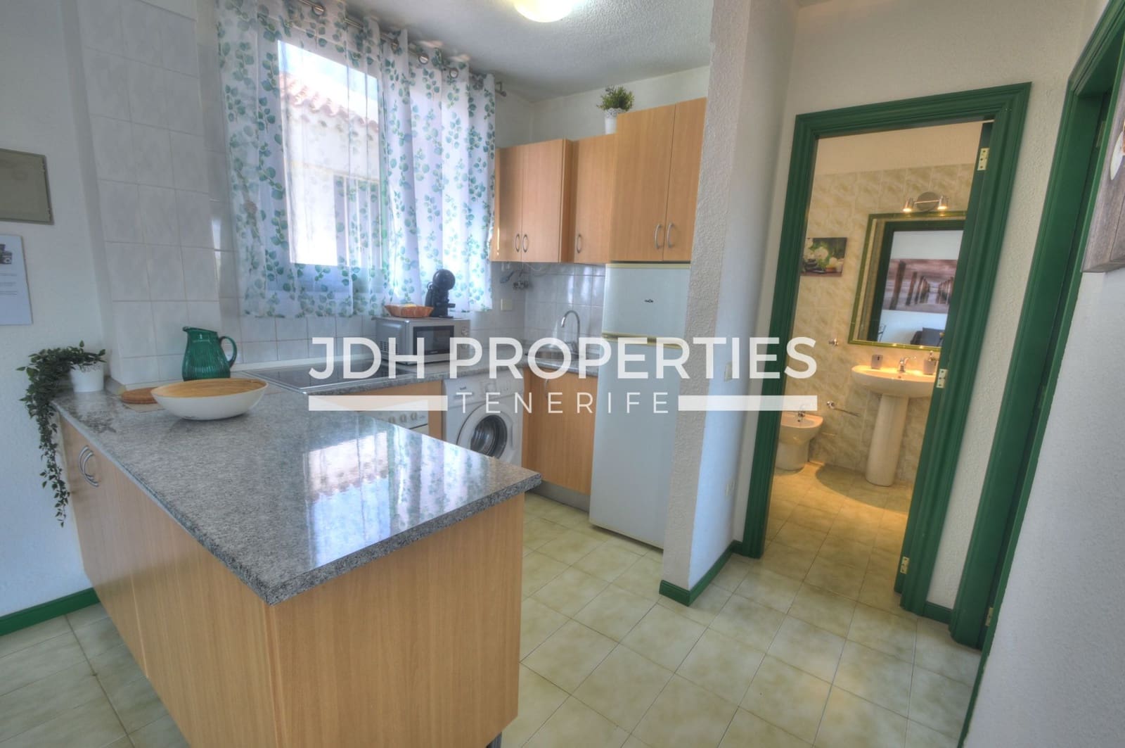 1 soveværelse Lejlighed til salg i Costa del Silencio med swimmingpool - € 205.000 (Ref: 9389955)