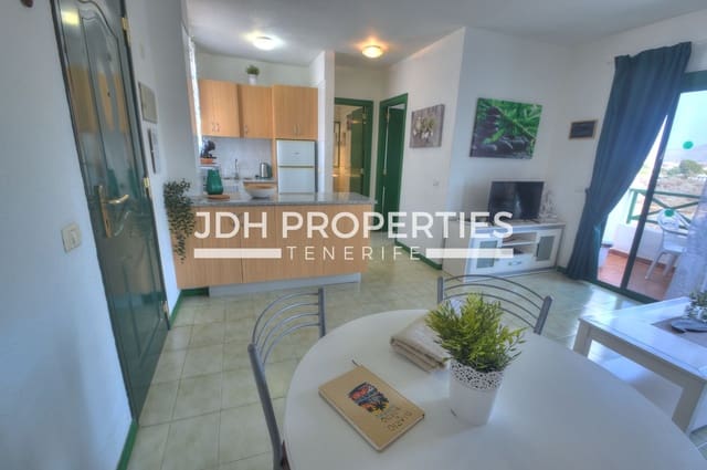 1 soveværelse Lejlighed til salg i Costa del Silencio, Arona med swimmingpool - € 205.000 (Ref: 9389955)