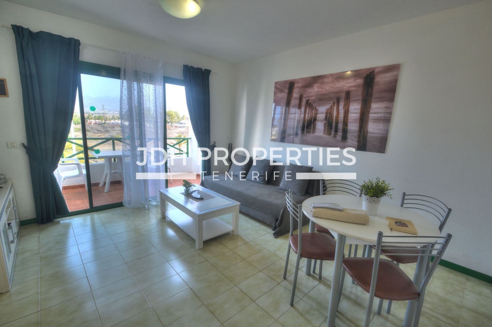 1 soveværelse Lejlighed til salg i Costa del Silencio med swimmingpool - € 205.000 (Ref: 9389955)