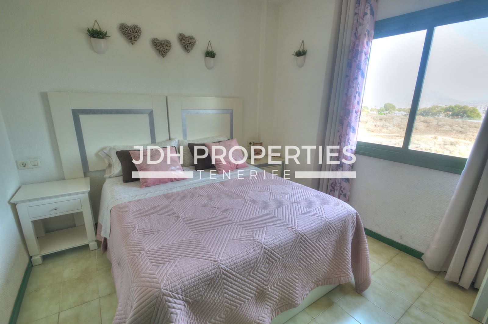 1 soveværelse Lejlighed til salg i Costa del Silencio med swimmingpool - € 205.000 (Ref: 9389955)