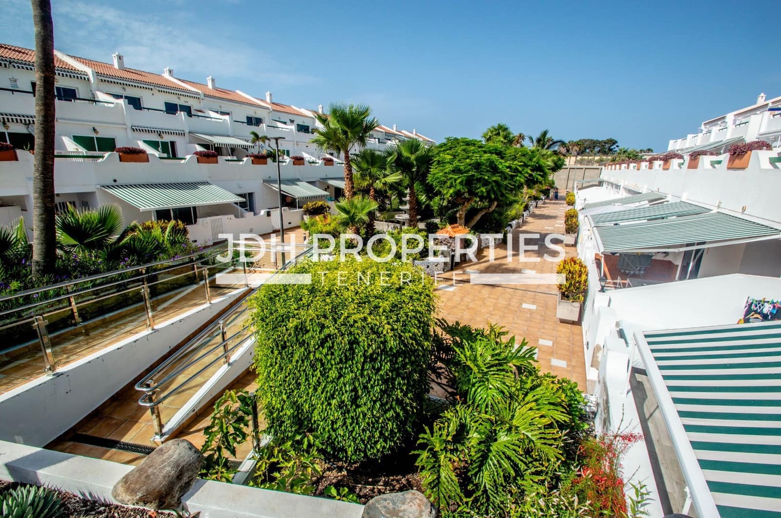 1 soveværelse Lejlighed til salg i Costa del Silencio med swimmingpool - € 205.000 (Ref: 9389955)