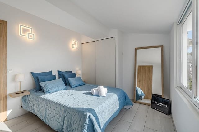 2 quarto Moradia Geminada para venda em Chayofa, Arona com piscina - 398 000 € (Ref: 9389961)